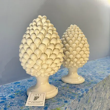 Ines * Giardini-Naxos