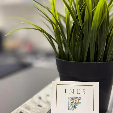 Ines * Giardini-Naxos