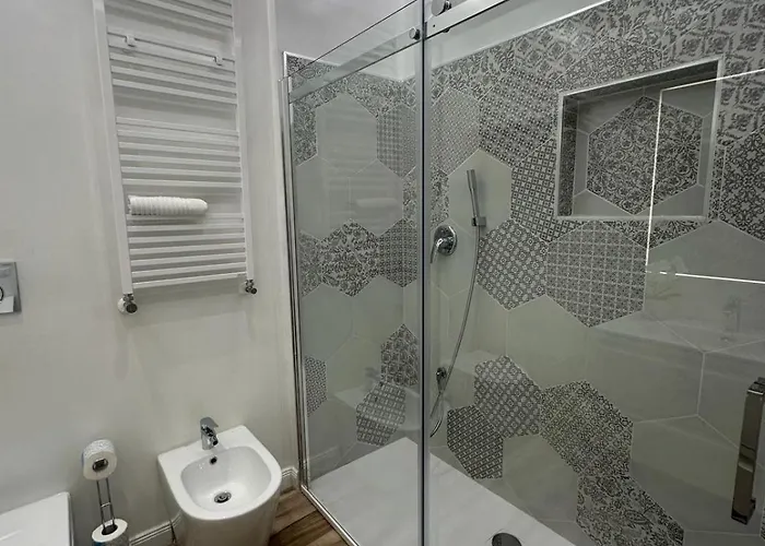 Ines * Giardini Naxos